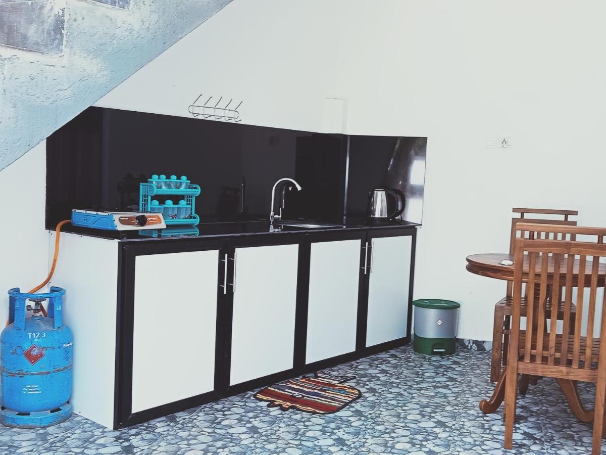 Pearl Holiday Inn Mirissa Bagian luar foto